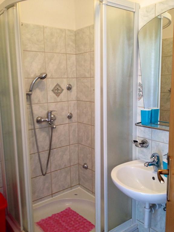 Apartments Rukavina Рогозница Номер фото
